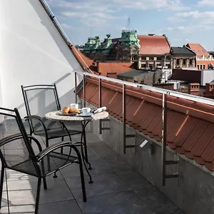 New Lux Aparthotel Vratislav