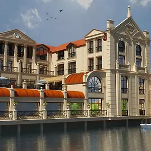 Palace فندق